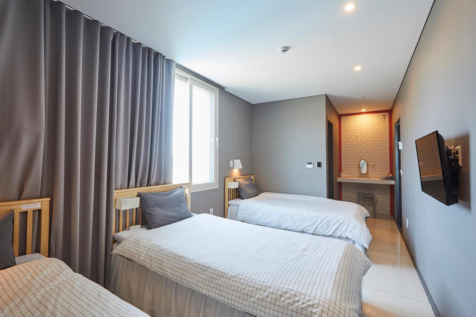 Red-Lighthouse Guest House Sokcho Bilik gambar