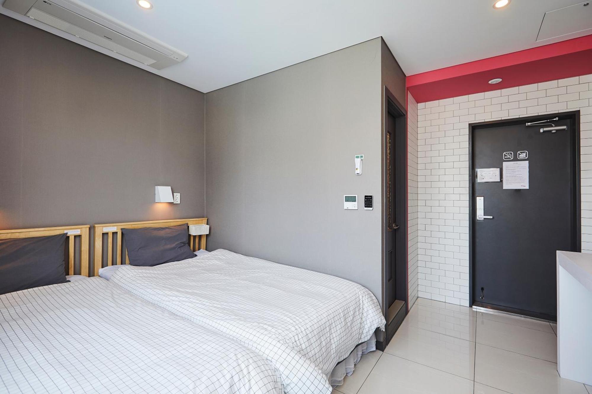 Red-Lighthouse Guest House Sokcho Bilik gambar
